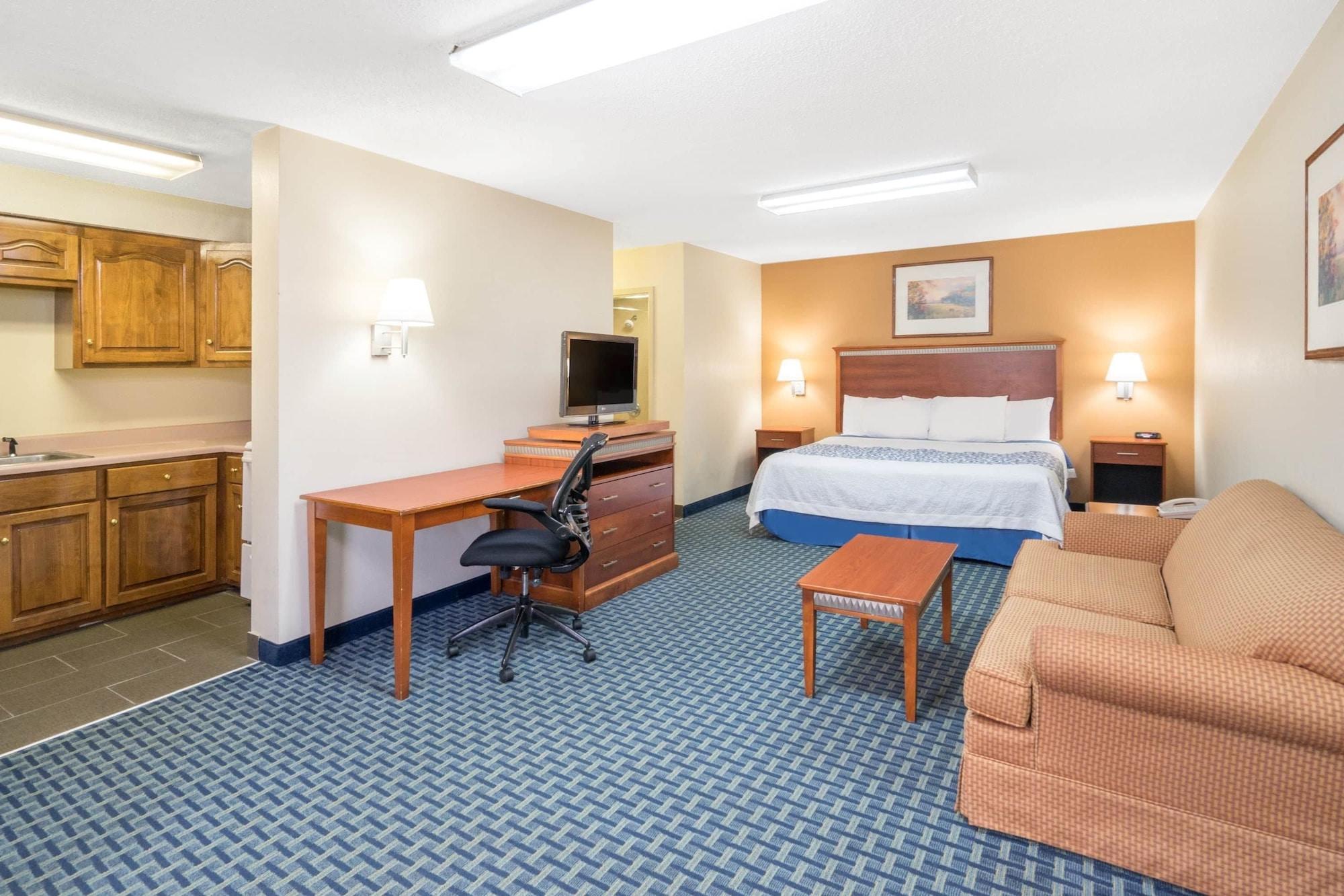 Days Inn By Wyndham Oak Grove/Ft. Campbell Exterior foto